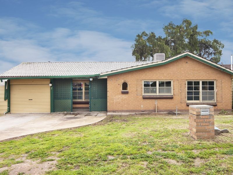 7 Ashton Rise, Huntfield Heights SA 5163