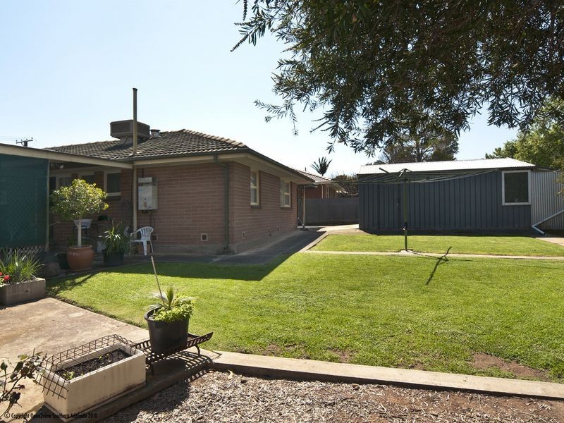 6 Brendan Street, Christie Downs SA 5164