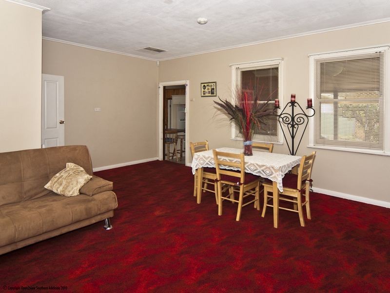 9 Taunton Parade, Christies Beach SA 5165