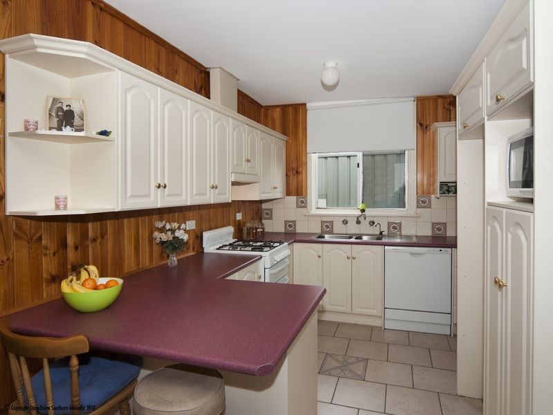 9 Taunton Parade, Christies Beach SA 5165