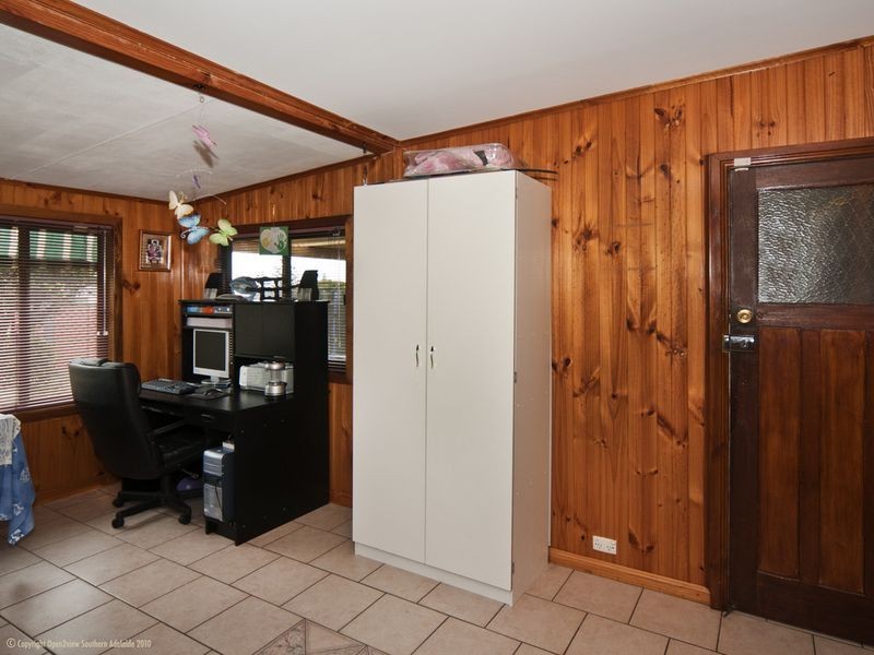 9 Taunton Parade, Christies Beach SA 5165