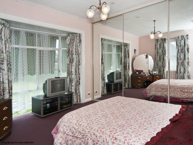 9 Taunton Parade, Christies Beach SA 5165