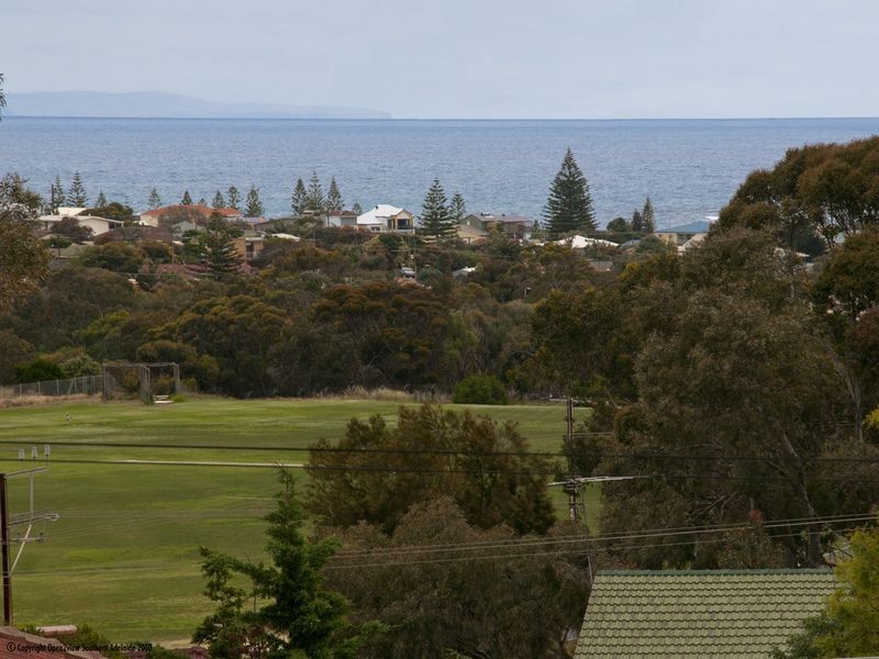 9 Tooma Street, O’sullivan Beach SA 5166