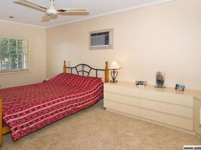 32 Christina Road, Christie Downs SA 5164