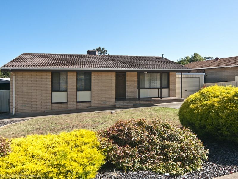 7 Guy Street, Christie Downs SA 5164