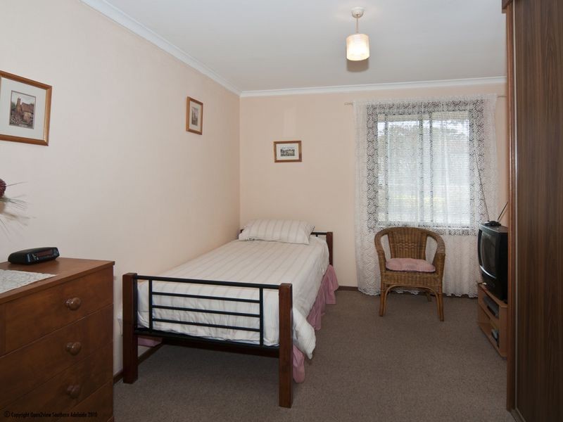 7 Guy Street, Christie Downs SA 5164