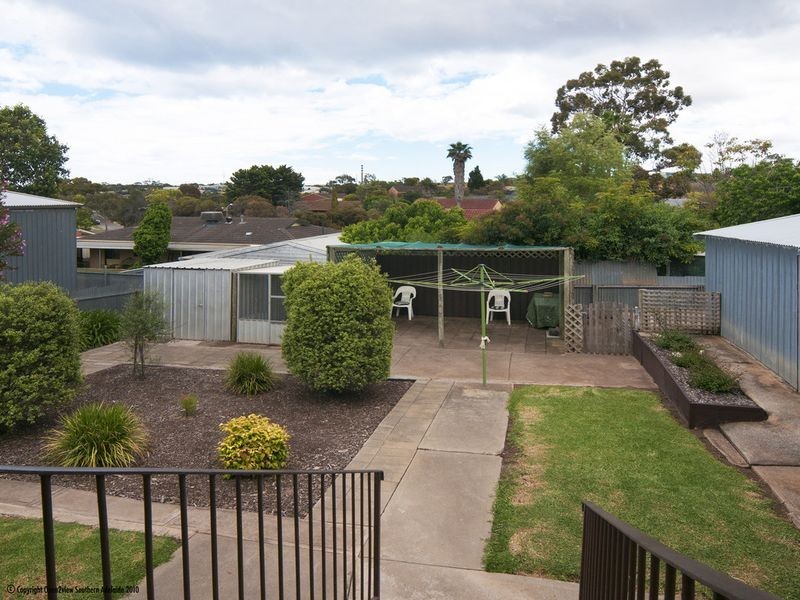 7 Guy Street, Christie Downs SA 5164