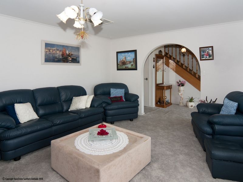 166 The Cove Road, Hallett Cove SA 5158