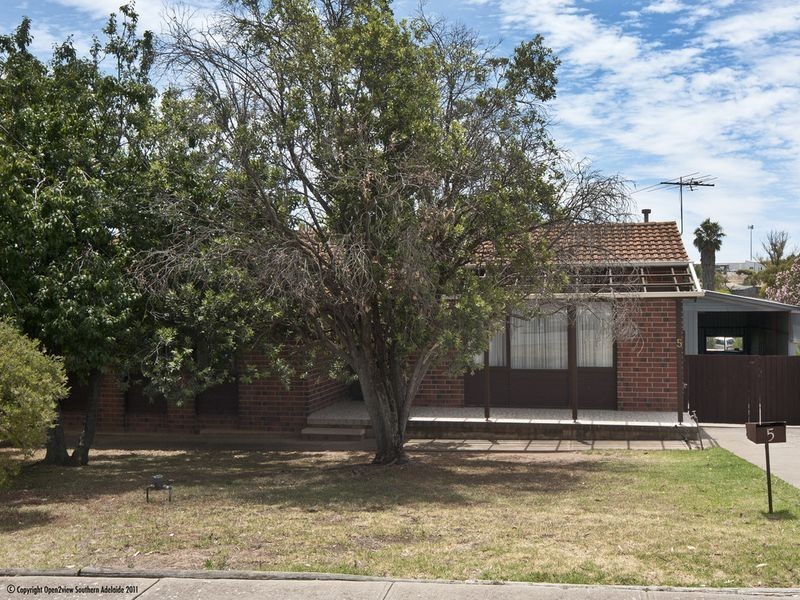 5 Guy Street, Christie Downs SA 5164