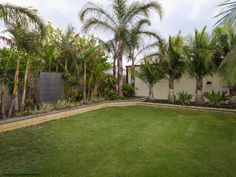 7 Woodstock Avenue, Christie Downs SA 5164