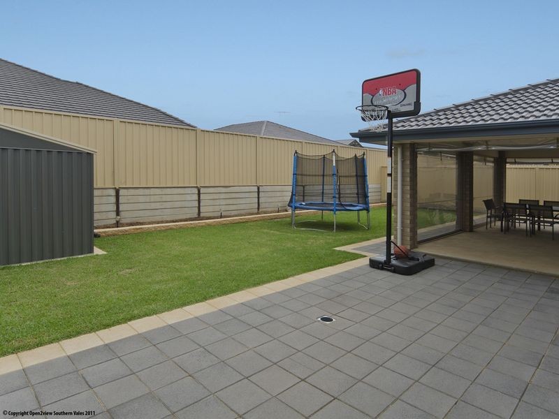 6 Polkinghorn Avenue, Aldinga Beach SA 5173