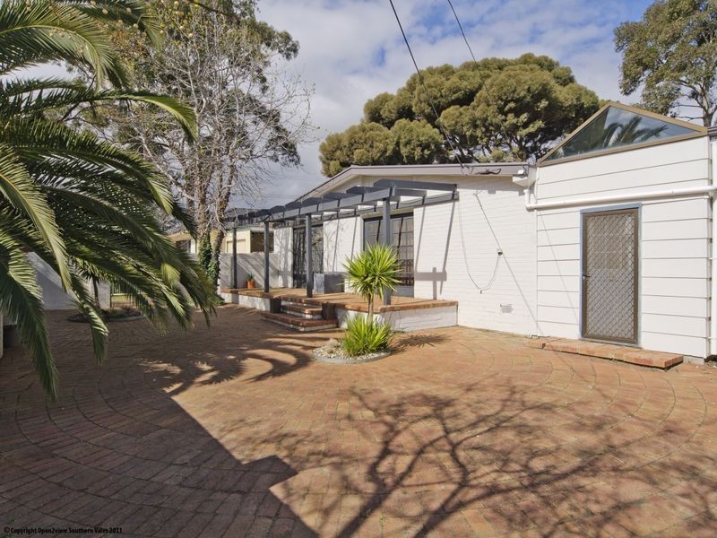 26 Genevieve Street, Christie Downs SA 5164