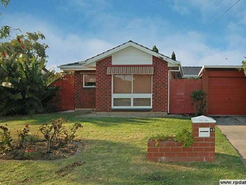 43 Beacon Crescent, Seaford SA 5169