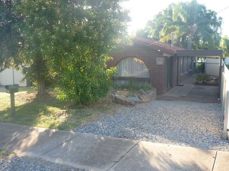 9 Denby Close, Christie Downs SA 5164