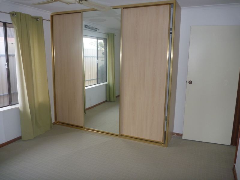 9 Denby Close, Christie Downs SA 5164