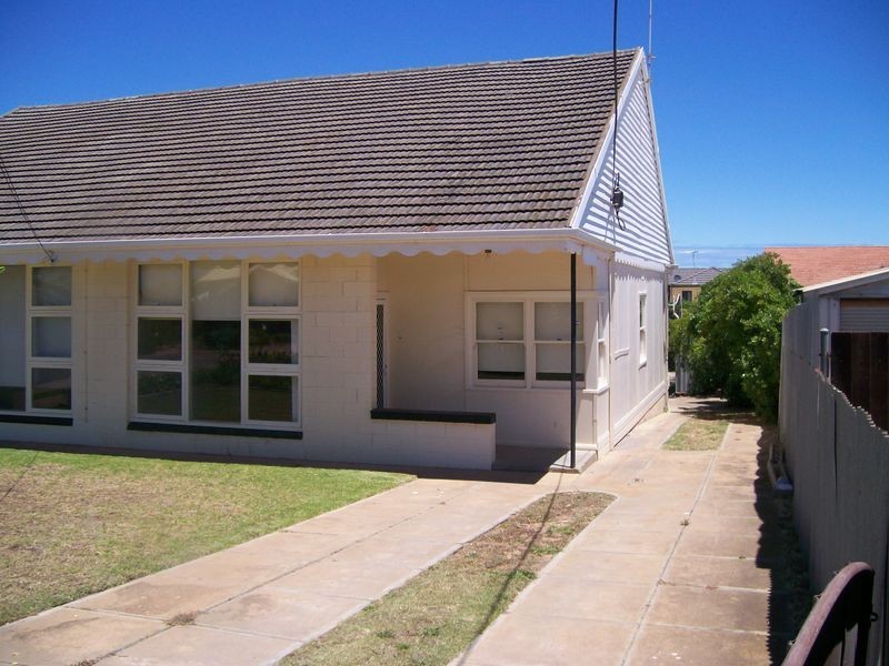 2/15 Grundy Terrace, Christies Beach SA 5165