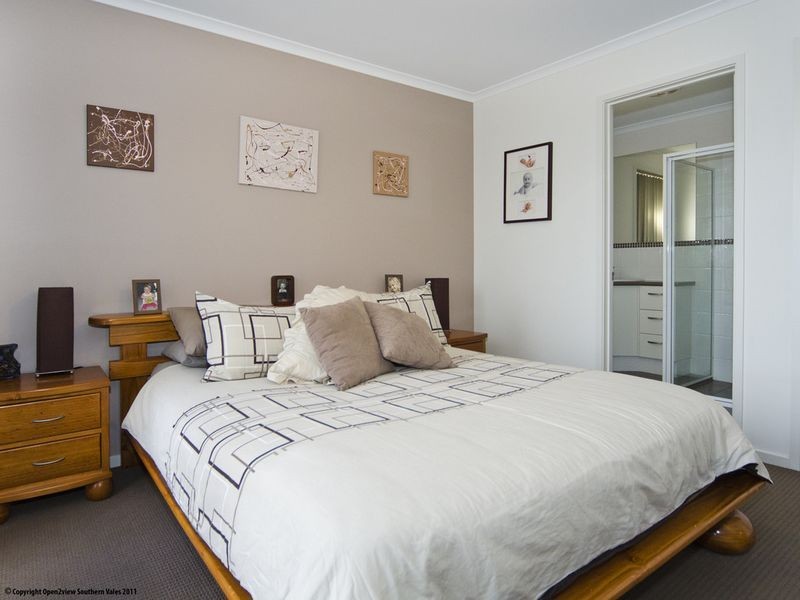 16 Milford Avenue, Sellicks Beach SA 5174