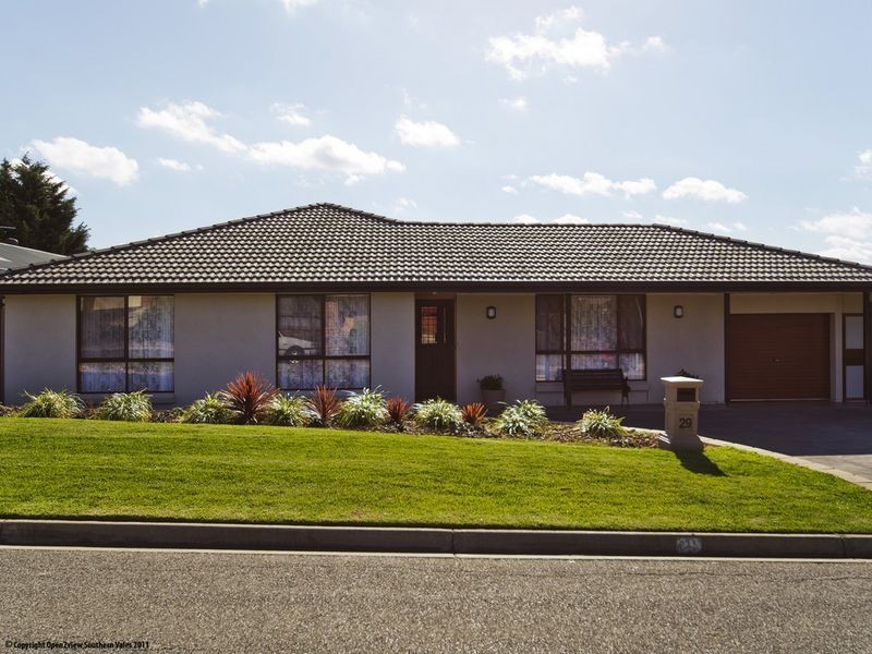 29 Goodrington Way, Moana SA 5169