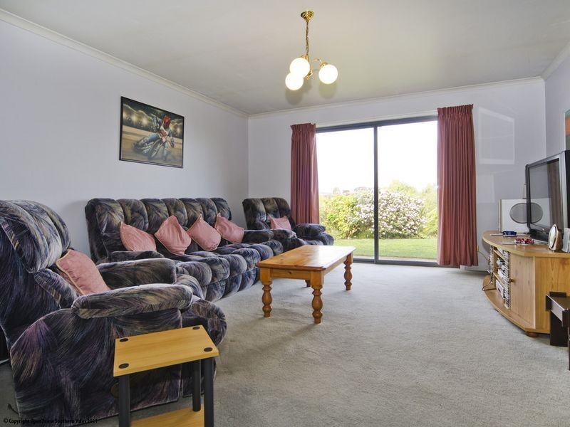 8 Oldenburg Court, Noarlunga Downs SA 5168