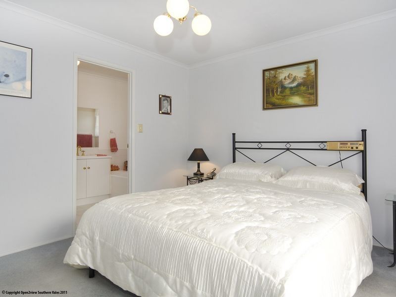 8 Oldenburg Court, Noarlunga Downs SA 5168