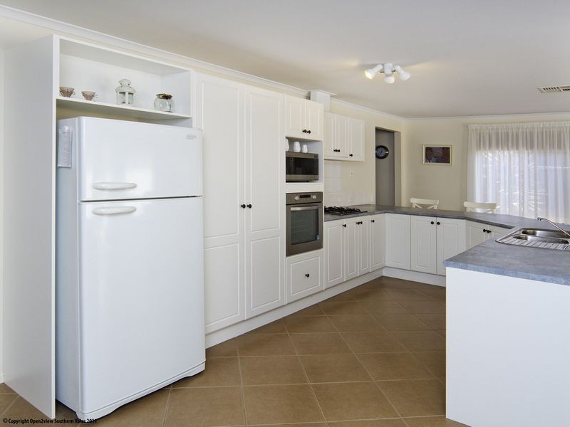 38 Sylvan Circuit, Noarlunga Downs SA 5168