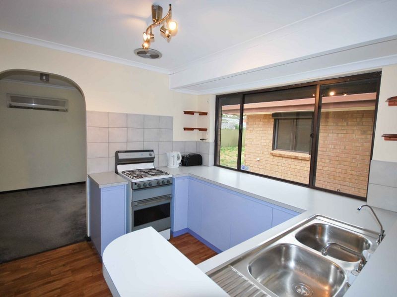 90 Taylors Avenue, Morphett Vale SA 5162