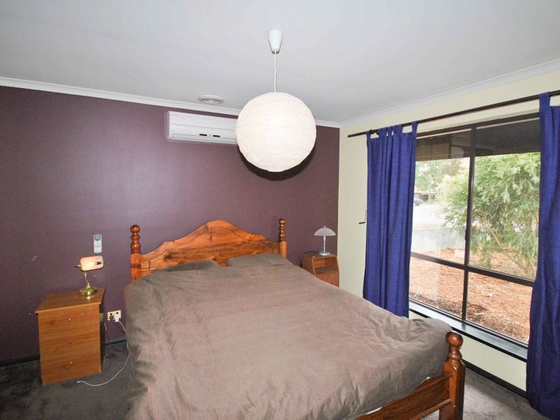 90 Taylors Avenue, Morphett Vale SA 5162
