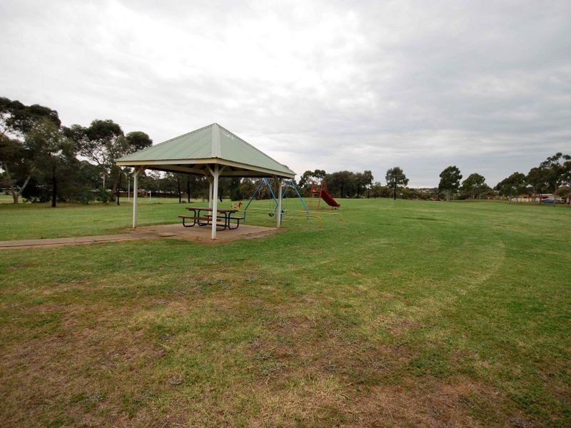 90 Taylors Avenue, Morphett Vale SA 5162