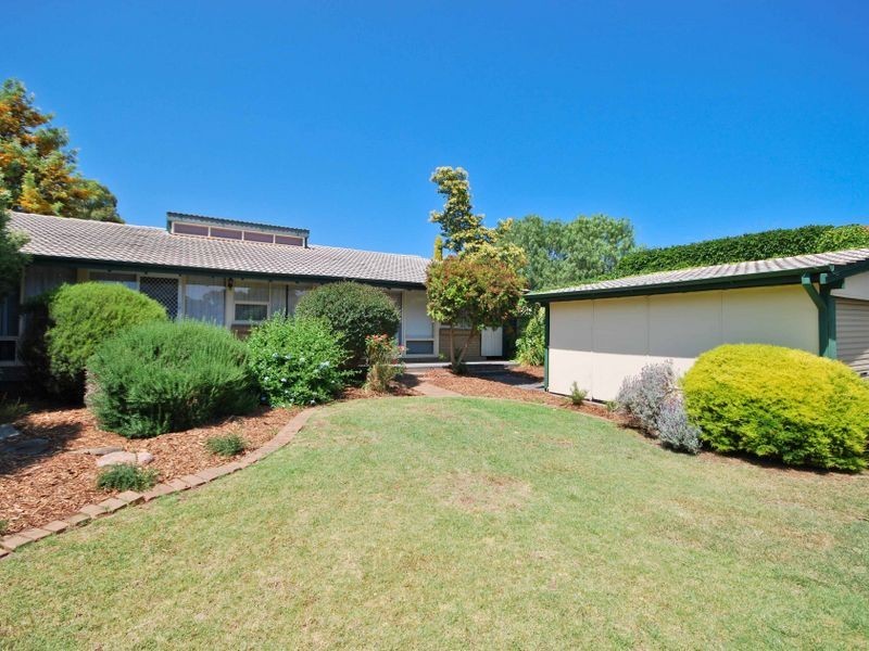 3 Marston Drive, Morphett Vale SA 5162