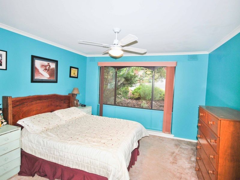 62 Oakridge Rise, Huntfield Heights SA 5163