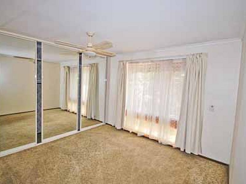 43 Darwendale Street, Huntfield Heights SA 5163