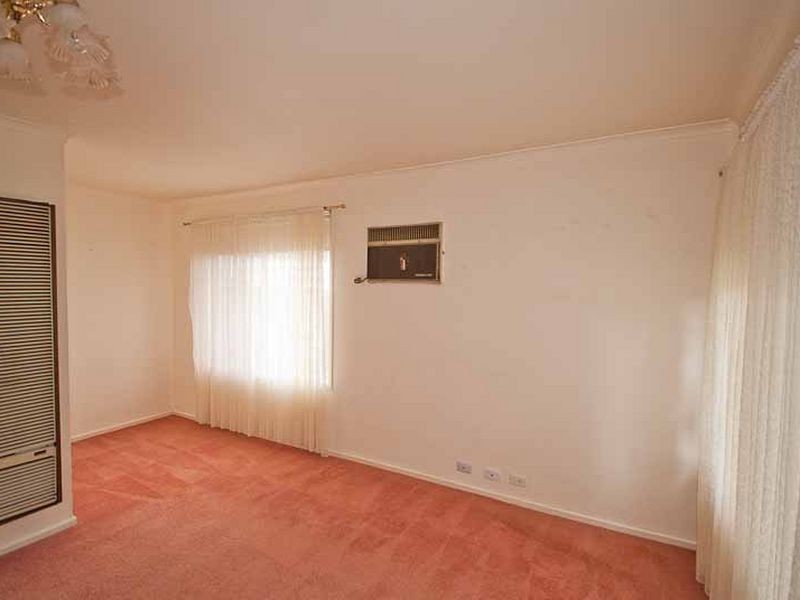 22 Dickerson Crescent, Trott Park SA 5158