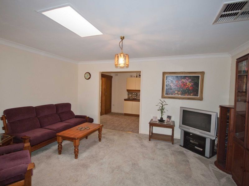 12 Green Avenue, Hackham SA 5163