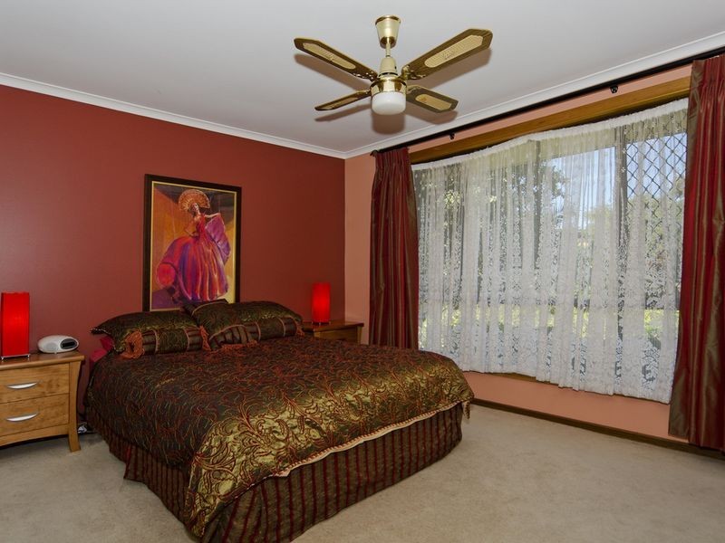 5 Lynton Avenue, Christies Beach SA 5165