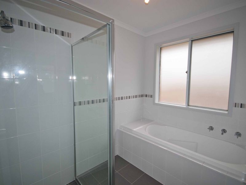 17 School Oval Drive, Christie Downs SA 5164