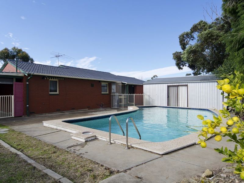 11 Milan Crescent, Hackham West SA 5163