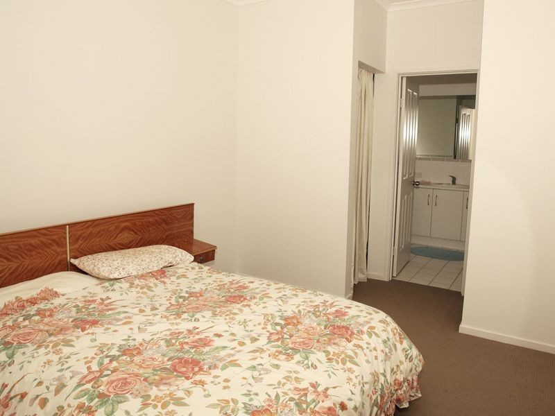 7 Cricket Ground Court, Christie Downs SA 5164