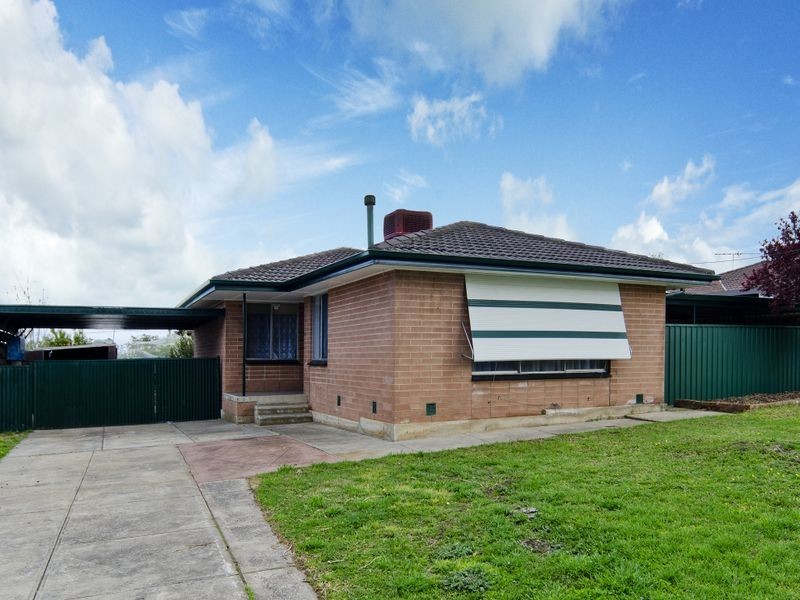 37 Dominic Crescent, Morphett Vale SA 5162