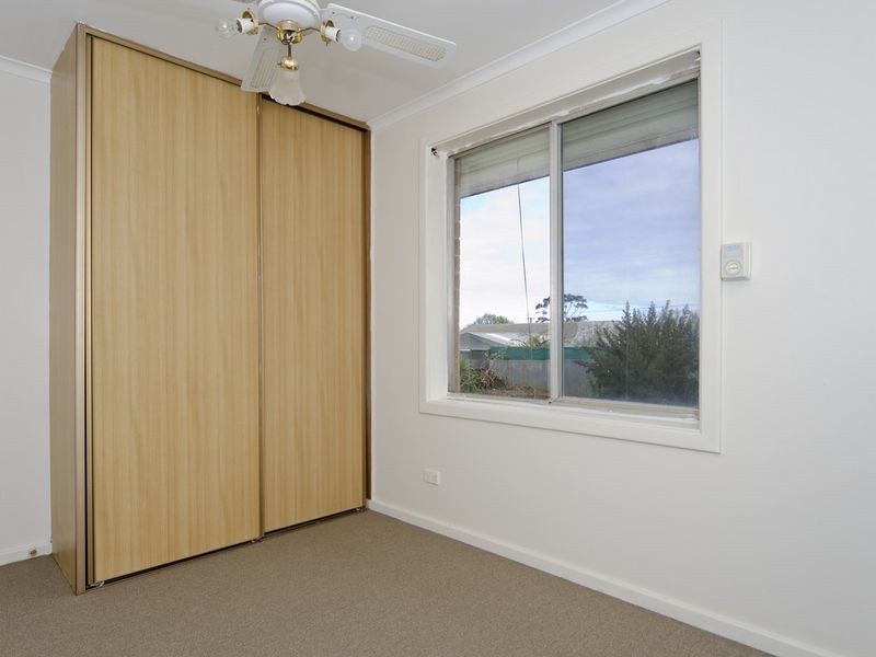 37 Dominic Crescent, Morphett Vale SA 5162