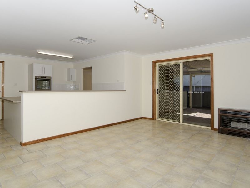 5 / 82 – 8 Main South Road, Morphett Vale SA 5162