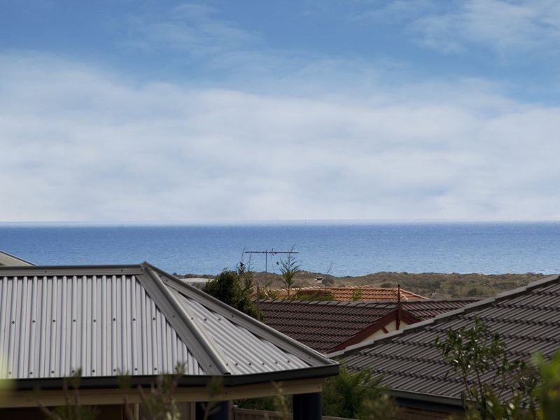 54 Grand Boulevard, Seaford Rise SA 5169