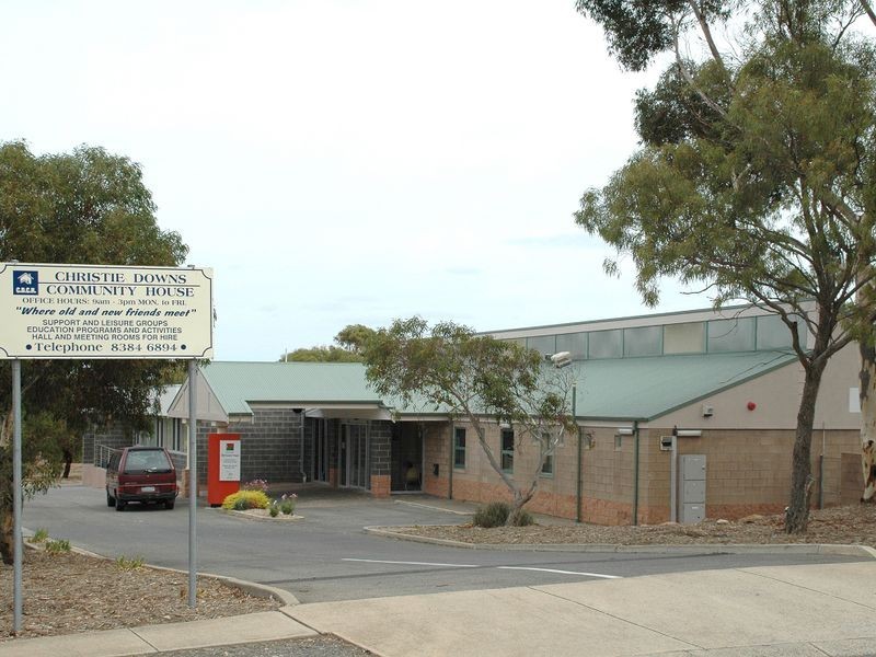 2 Jason Street, Christie Downs SA 5164