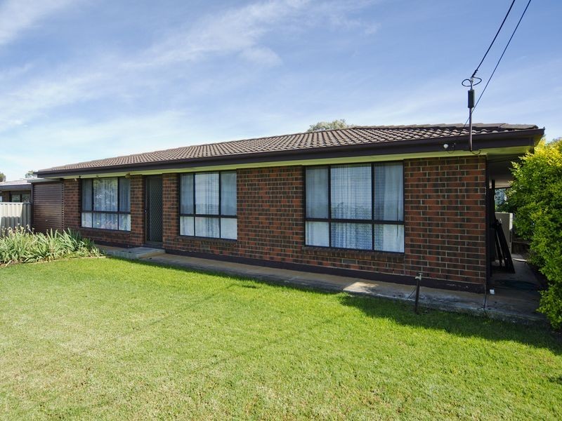 65 Oakridge Rise, Huntfield Heights SA 5163