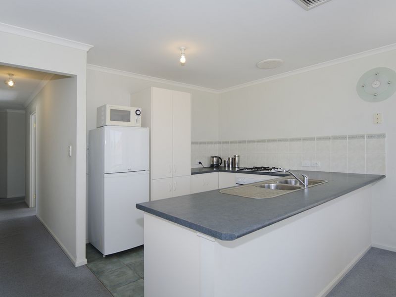 13 Redwood Close, Noarlunga Downs SA 5168