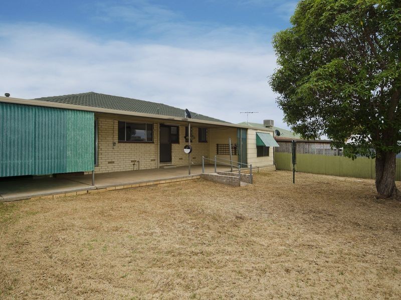 5 Kathryn Drive, Morphett Vale SA 5162