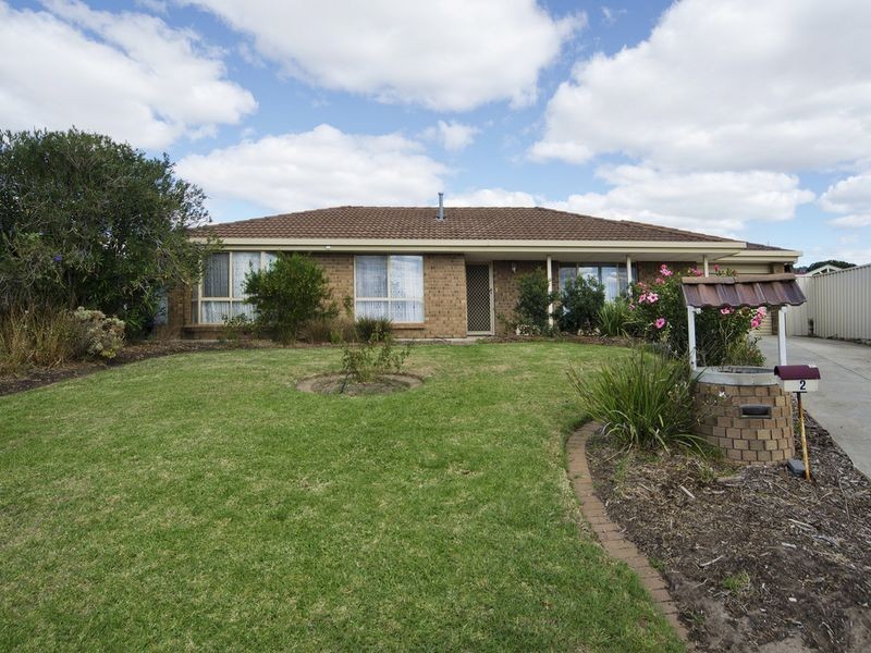 2 Hopkins Court, Woodcroft SA 5162