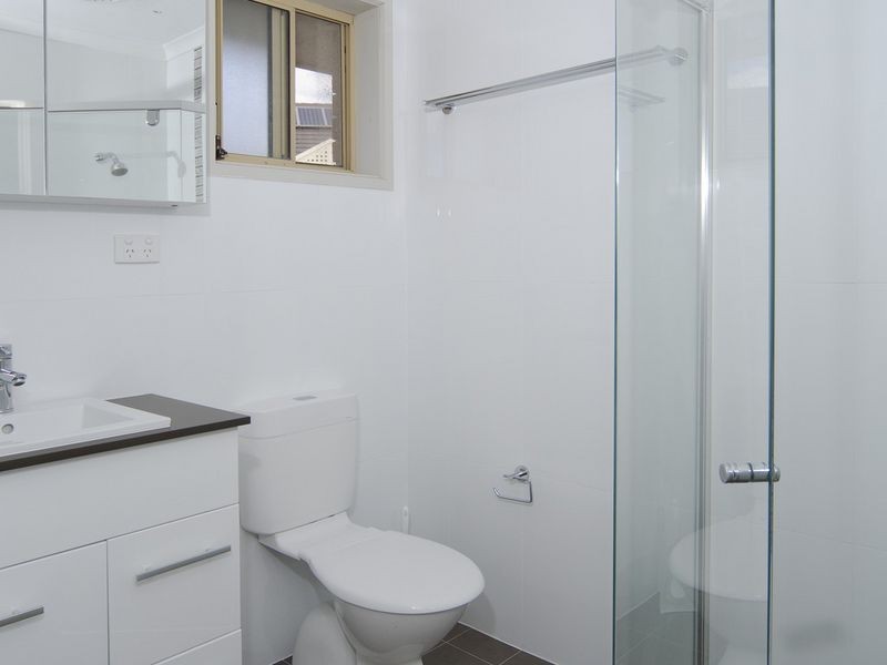 2 Hopkins Court, Woodcroft SA 5162