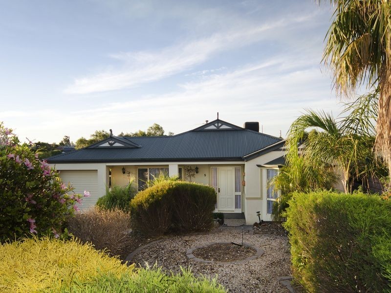 5 Coorong Court, Port Noarlunga SA 5167