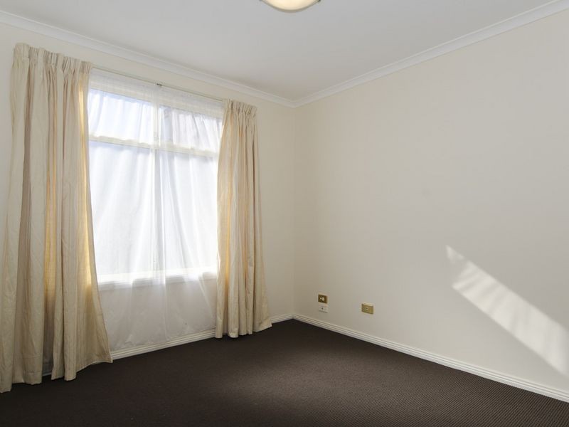 5 Coorong Court, Port Noarlunga SA 5167