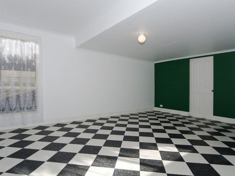 5 Coorong Court, Port Noarlunga SA 5167